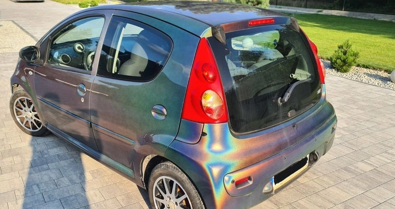 Peugeot 107 cena 17000 przebieg: 170000, rok produkcji 2008 z Białystok małe 7